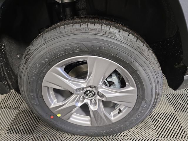 New 2025 Toyota RAV4 XLE image 12