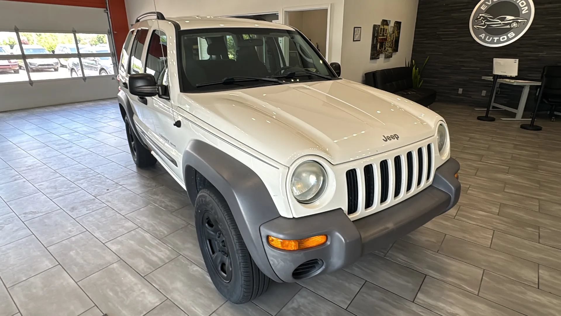 Used 2003 Jeep Liberty Sport AWD/4WD image 2