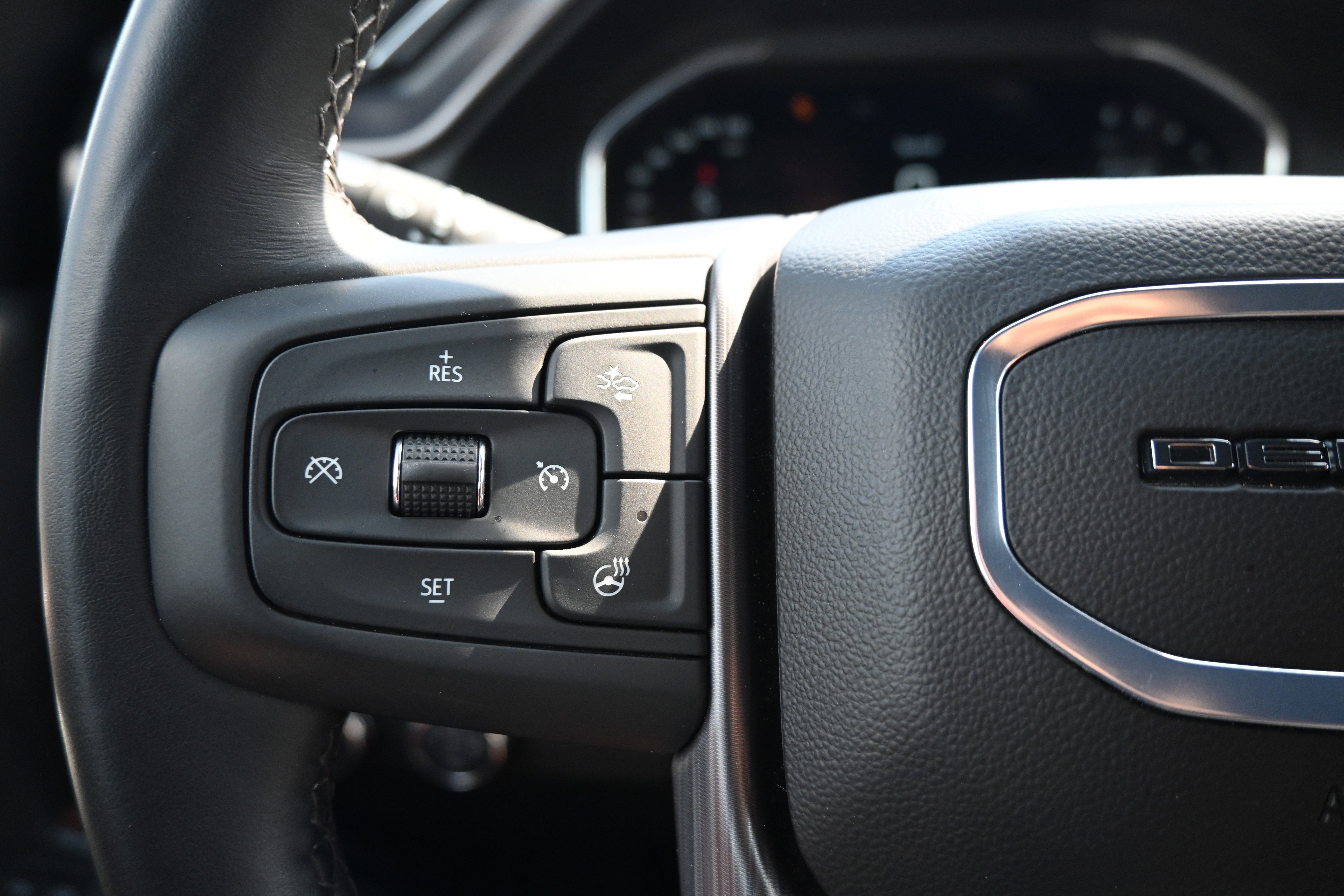 Used 2025 GMC Sierra 2500 Denali Ultimate image 21