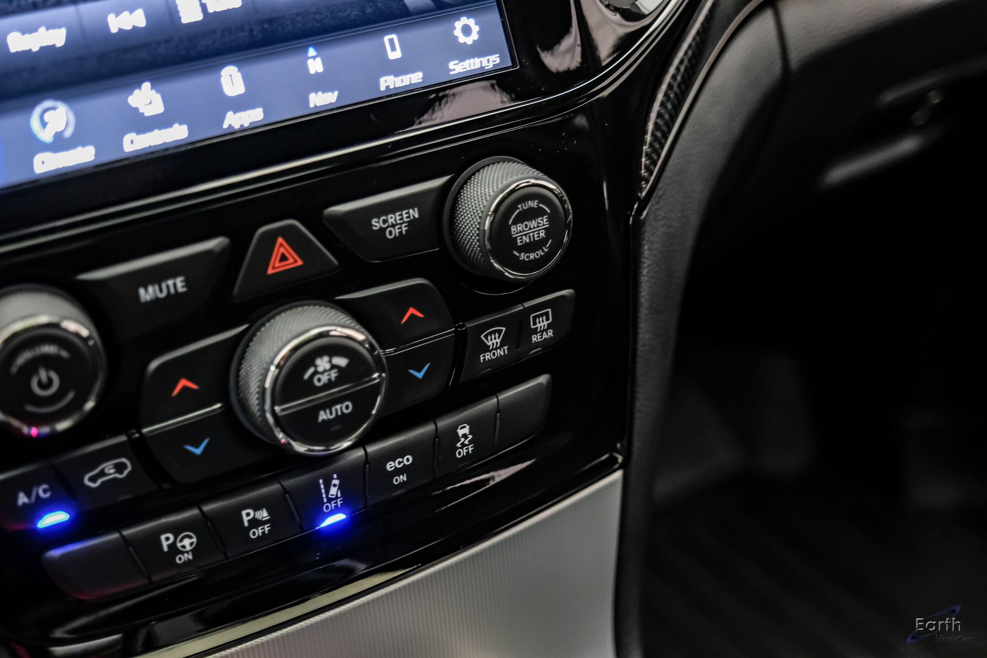 Used 2021 Jeep Grand Cherokee Trackhawk w/ Trailer Tow Group IV image 74