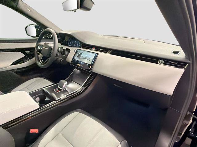 New 2026 Land Rover Range Rover Evoque Hoxton AWD/4WD image 30
