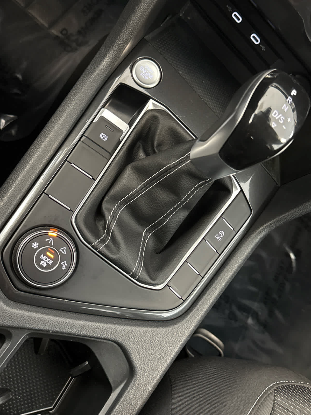 Used 2022 Volkswagen Tiguan S AWD/4WD image 18