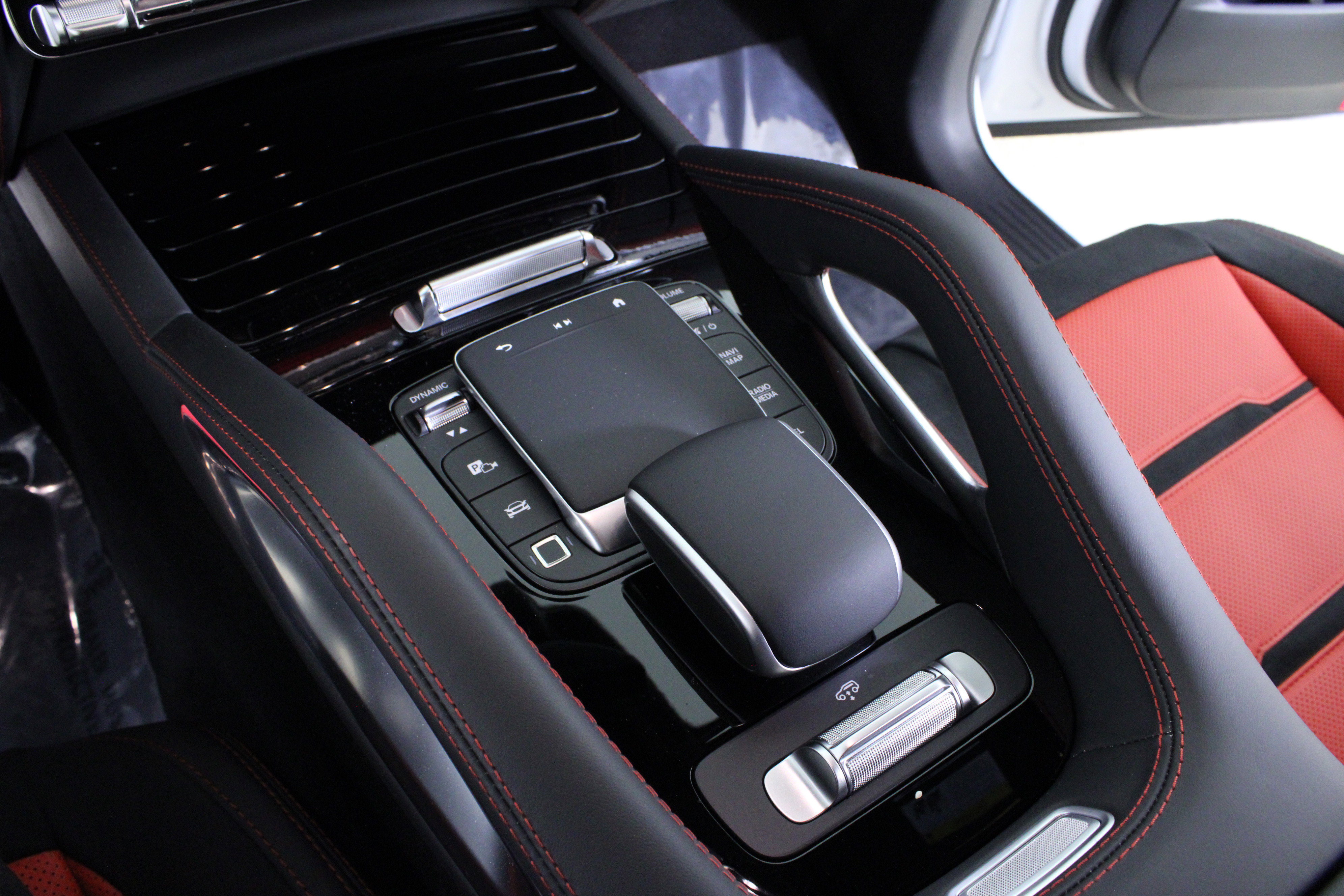 Used 2025 Mercedes-Benz GLE 63 AMG S image 36