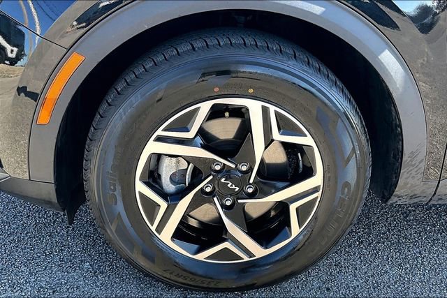 Used 2024 Kia Sportage LX image 28