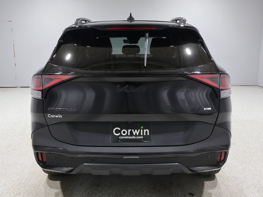 Used 2025 Kia Sportage X-Line w/ Premium Package AWD/4WD image 3