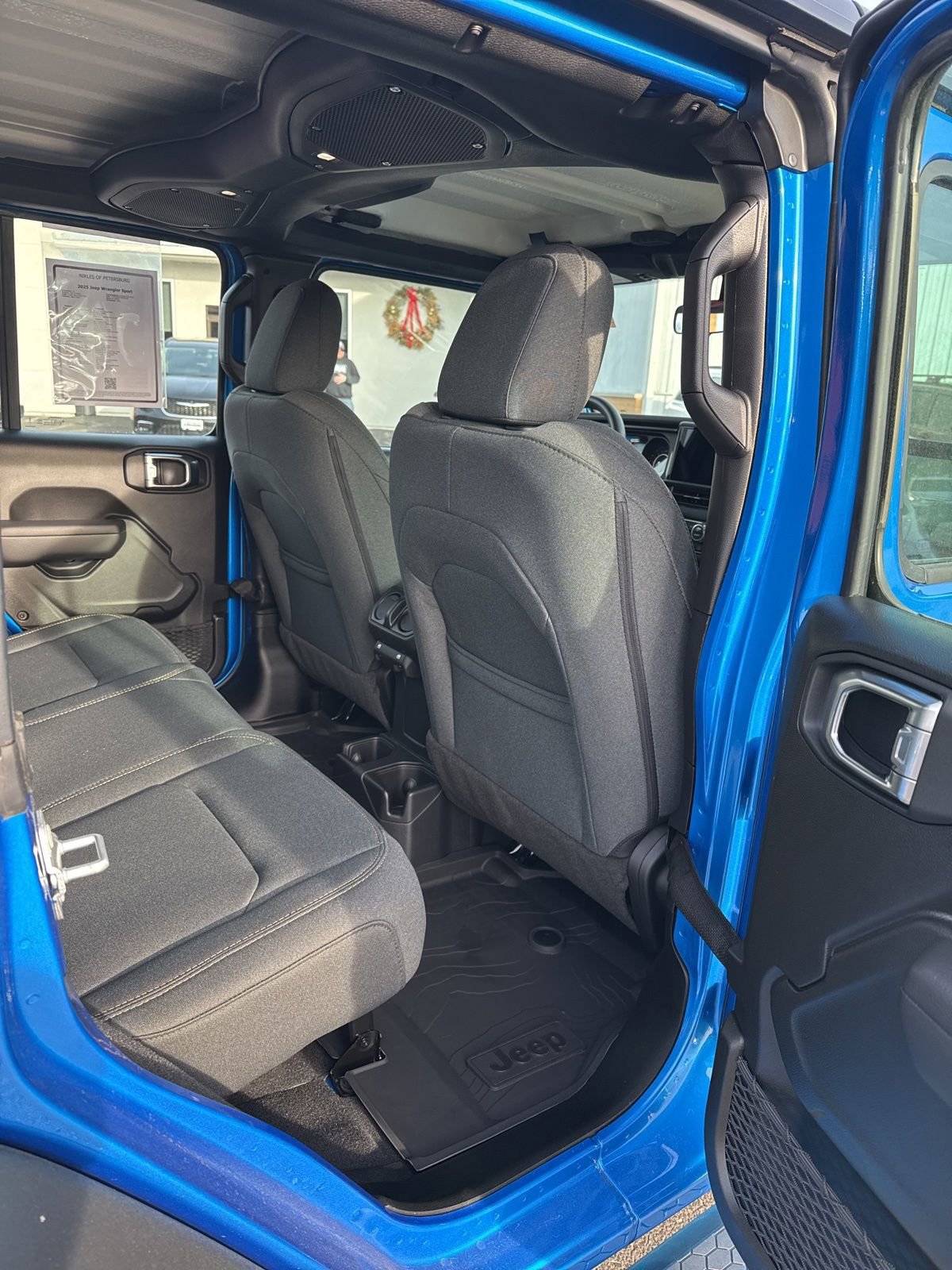 Used 2025 Jeep Wrangler Sport image 19