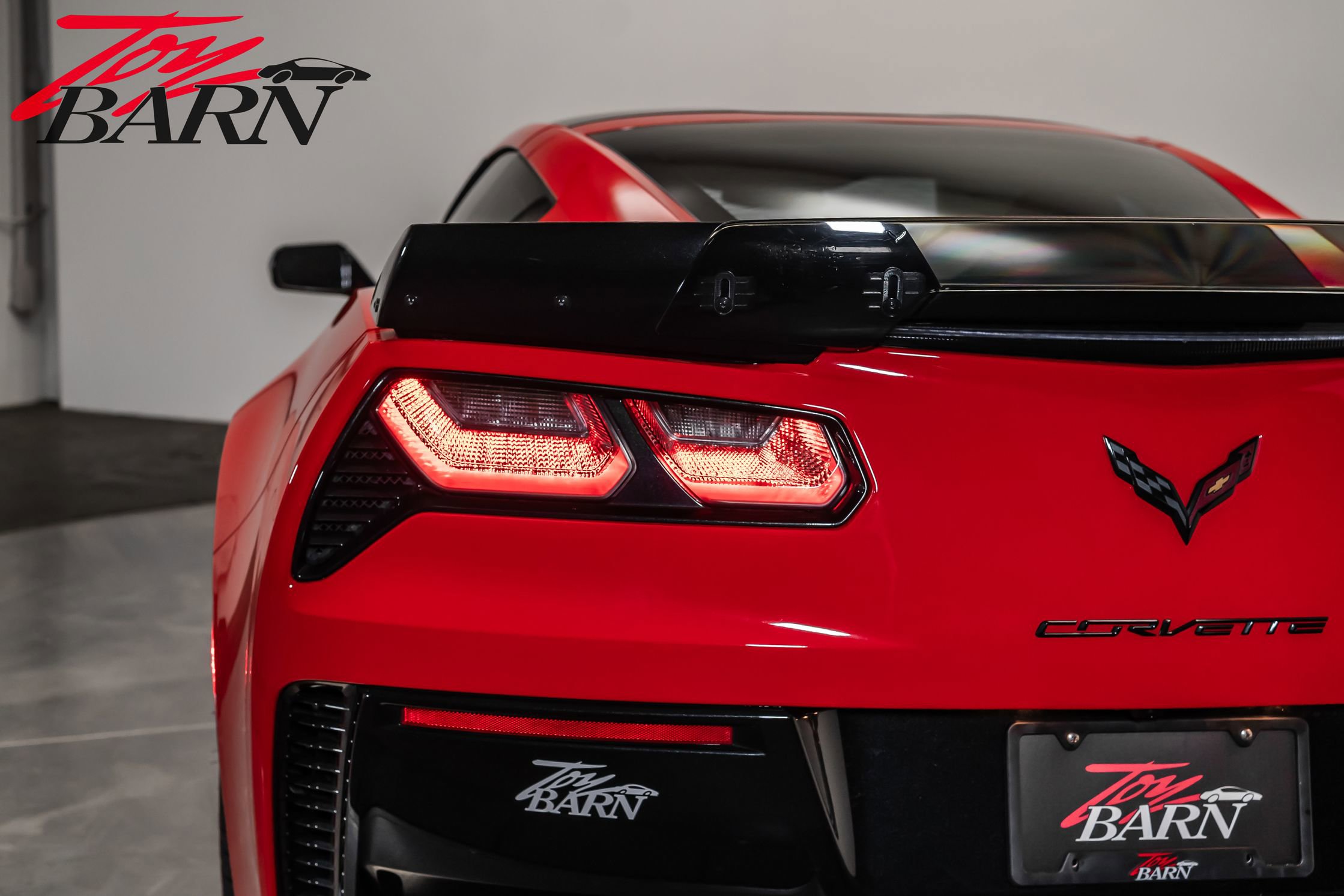 Used 2016 Chevrolet Corvette Z06 w/ 3LZ Preferred Equipment Group image 22