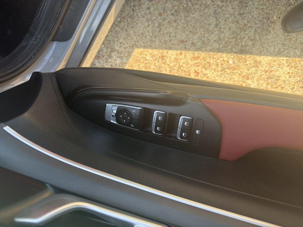 Used 2023 Kia K5 GT-Line w/ GT-Line Premium Package image 16