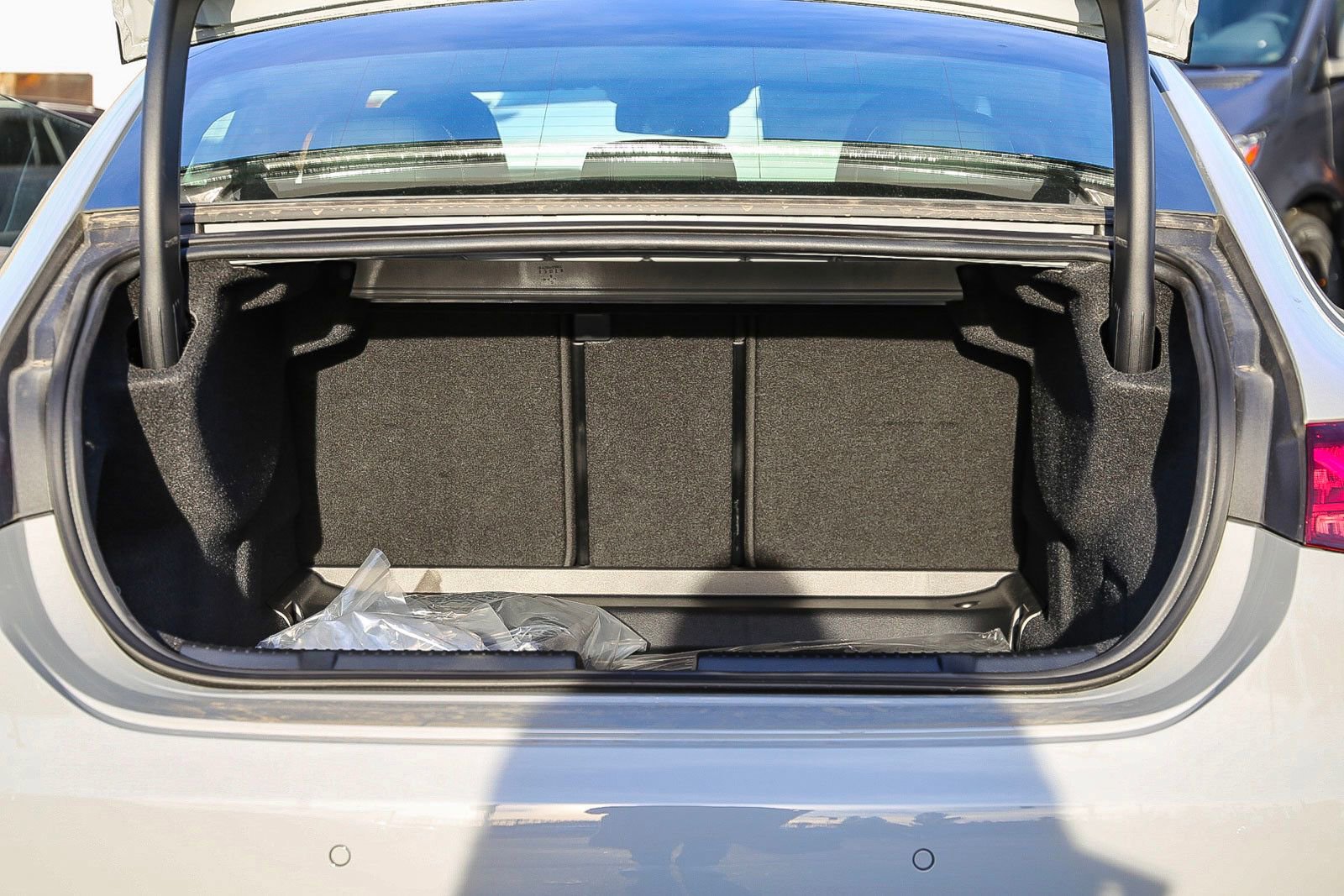 Used 2024 Mercedes-Benz EQE 350+ 4MATIC Sedan image 33