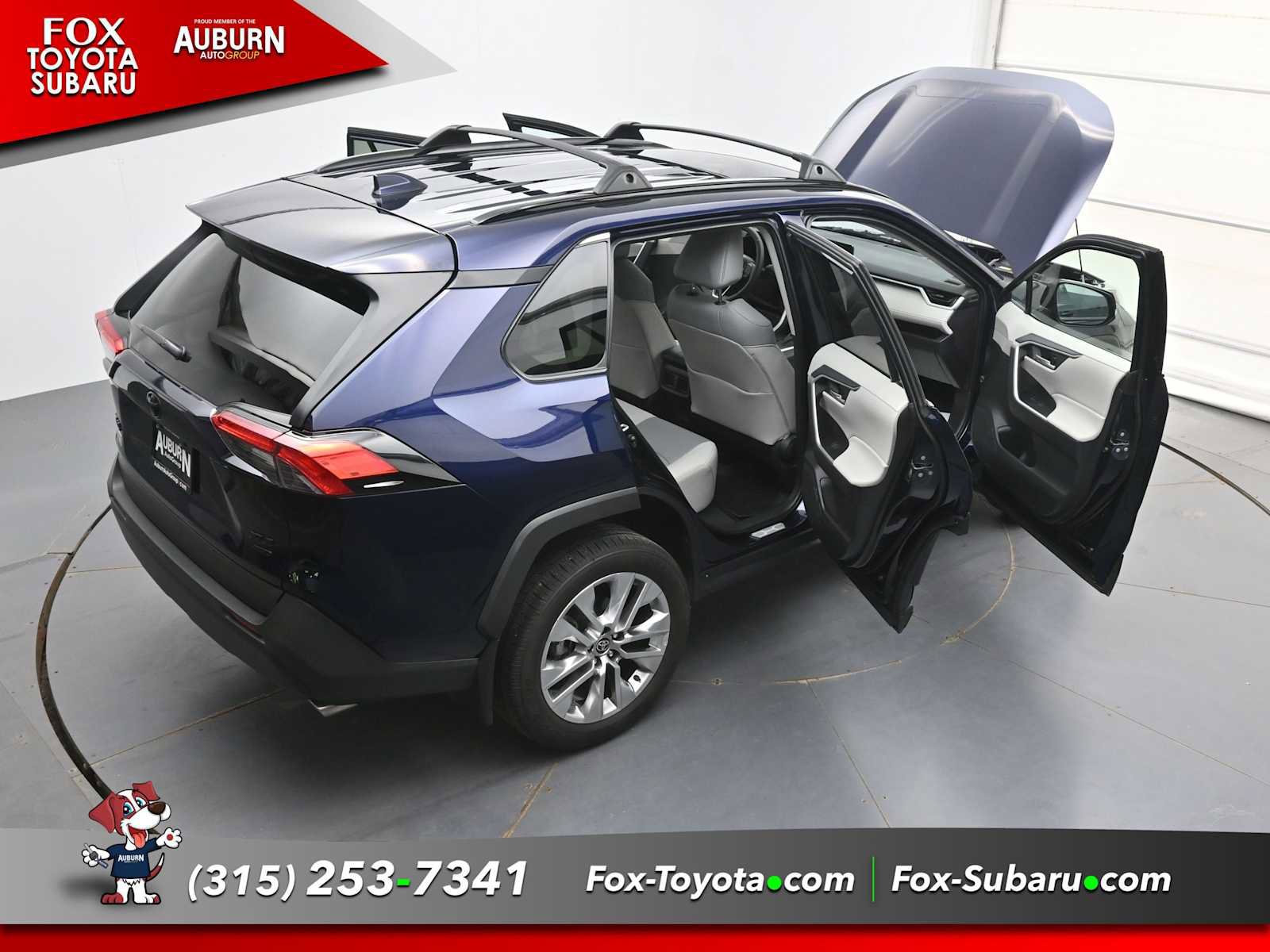 Used 2025 Toyota RAV4 XLE Premium w/ Weather Package AWD/4WD image 38