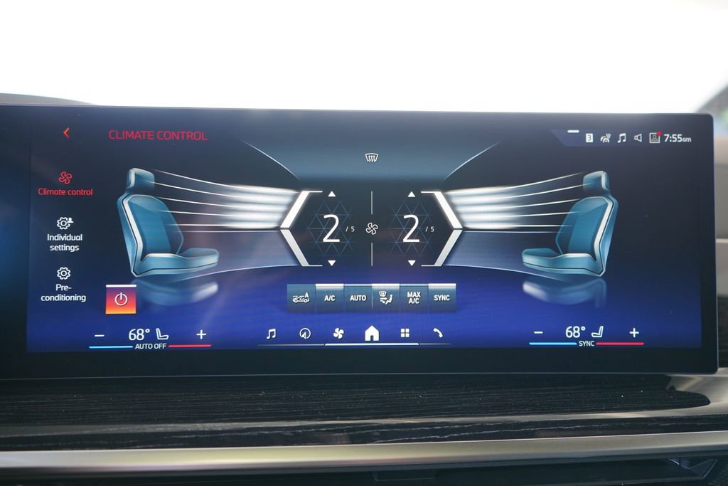 New 2026 BMW X6 xDrive40i w/ Premium Package image 17