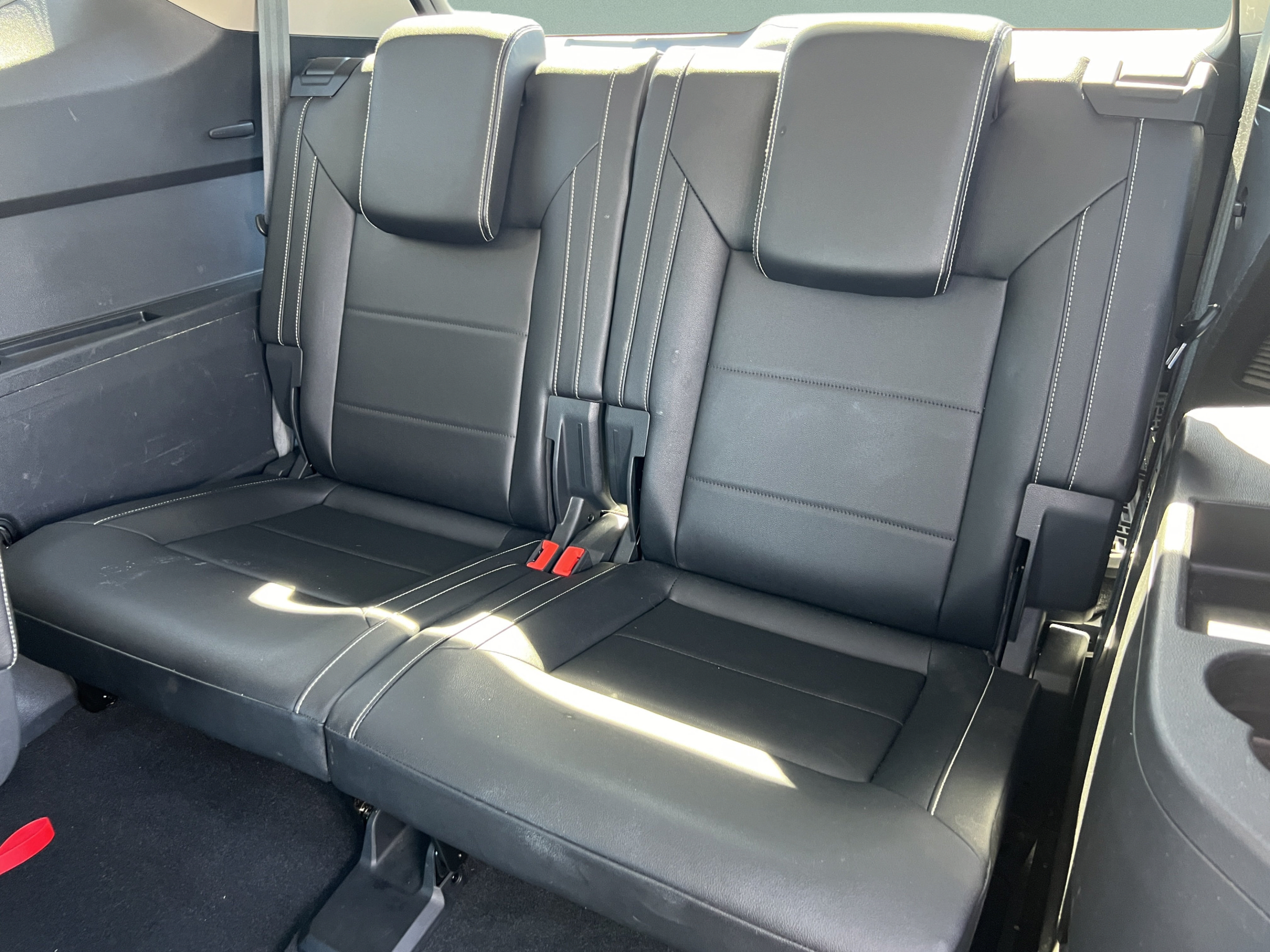 Used 2021 Volkswagen Atlas SEL FWD image 26