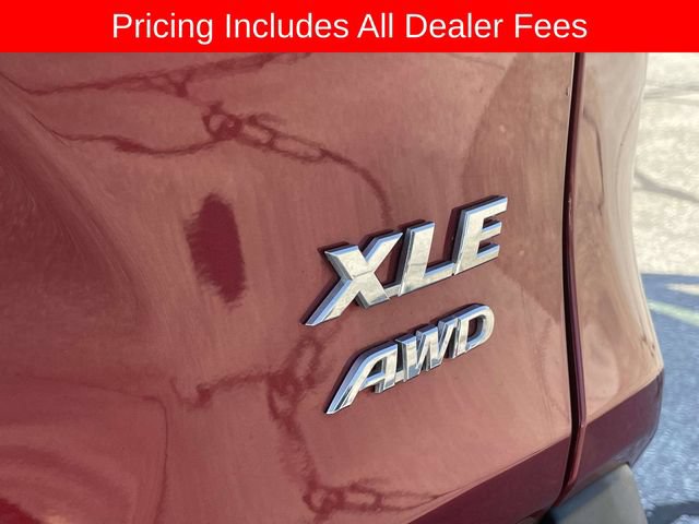 Used 2022 Toyota RAV4 XLE Premium AWD/4WD image 12