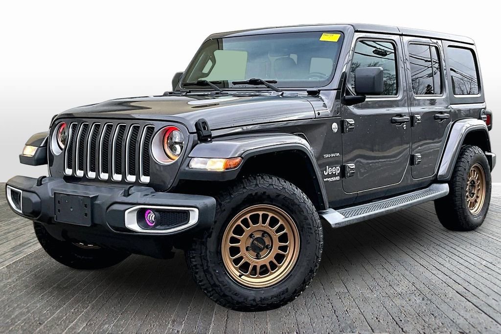 Used 2019 Jeep Wrangler Unlimited Sahara image 3