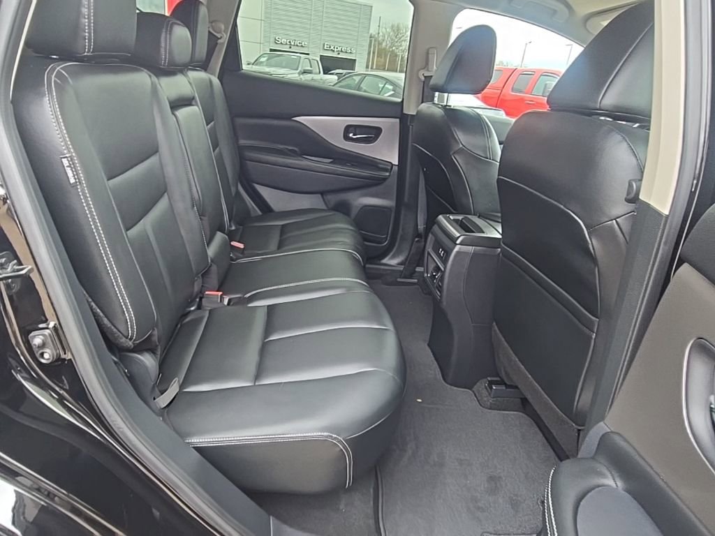 Used 2024 Nissan Murano SV w/ SV Midnight Edition Package image 25