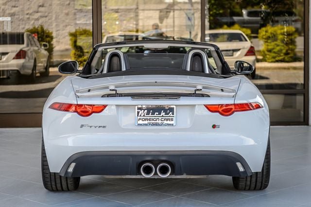 Used 2014 Jaguar F-TYPE Convertible image 13