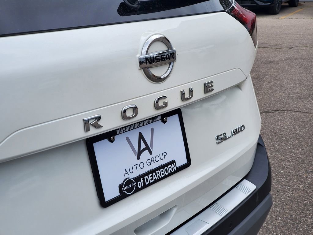 Used 2021 Nissan Rogue SL w/ Premium Package AWD/4WD image 7
