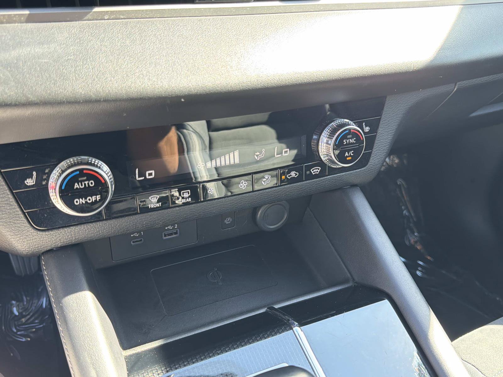 Used 2024 Mitsubishi Outlander Ralliart AWD/4WD image 24