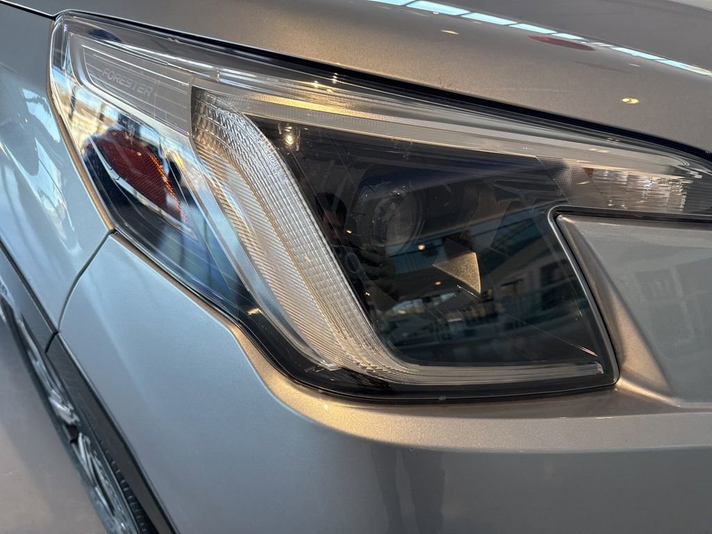 Used 2023 Subaru Forester Limited image 10
