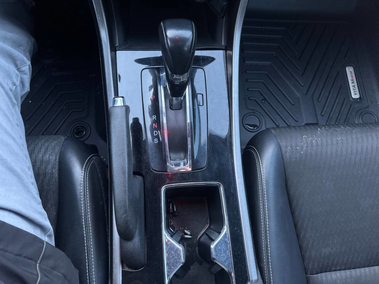 Used 2016 Honda Accord Sport image 16