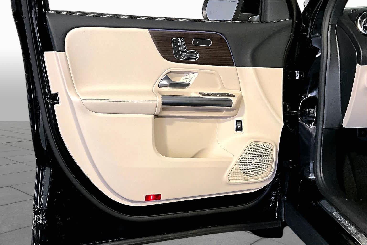 New 2026 Mercedes-Benz GLA 250 4MATIC image 11