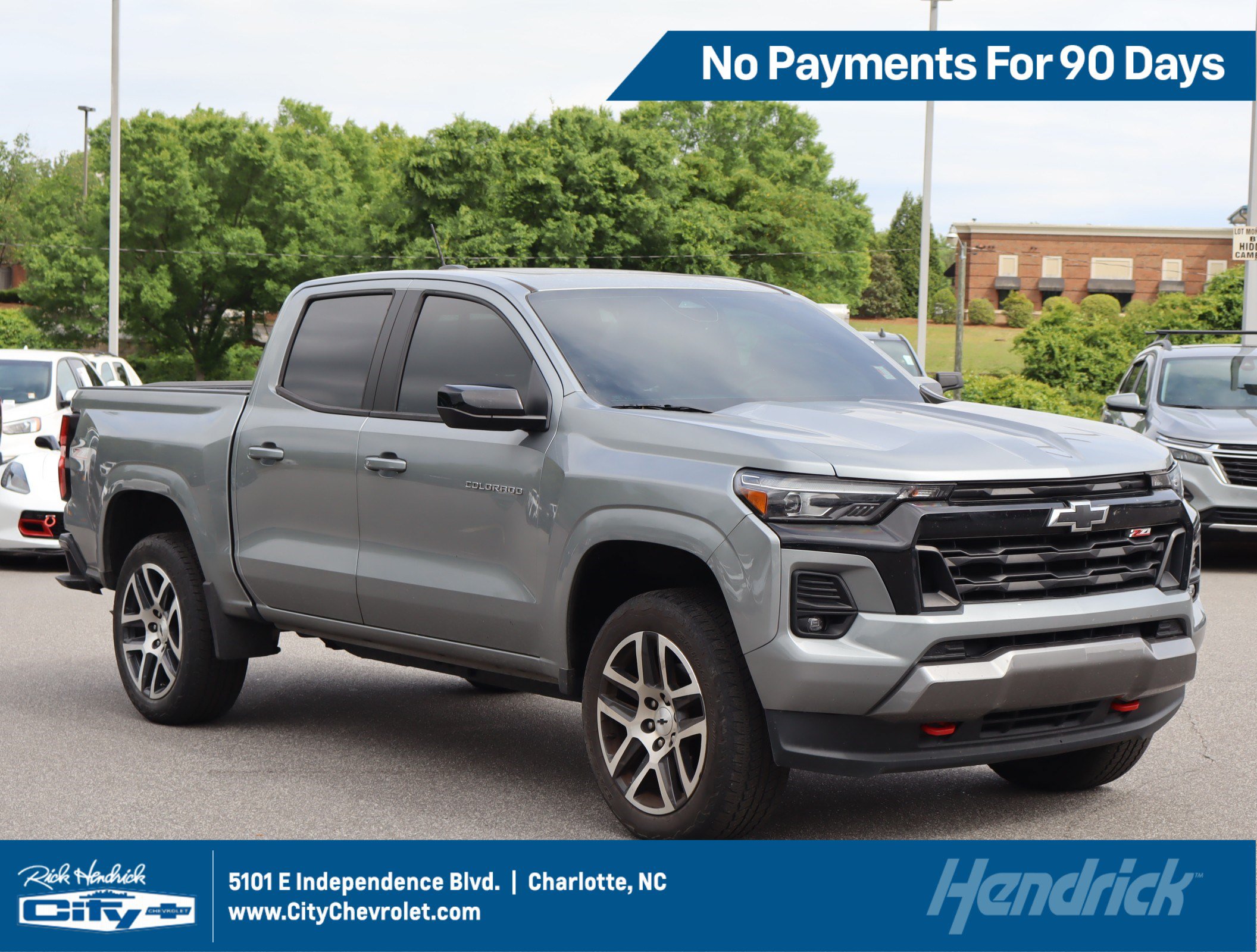 Used 2023 Chevrolet Colorado Z71 w/ Z71 Convenience Package 2