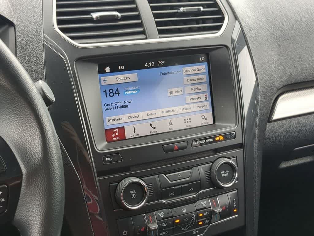 Used 2018 Ford Explorer XLT w/ Equipment Group 202A AWD/4WD image 26
