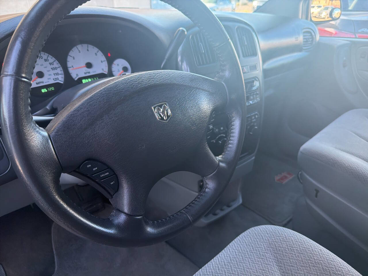 Used 2007 Dodge Grand Caravan SXT image 13