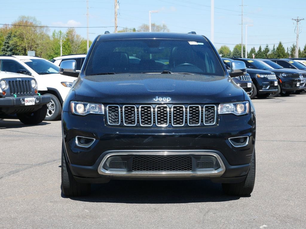 Used 2017 Jeep Grand Cherokee Limited AWD/4WD image 2