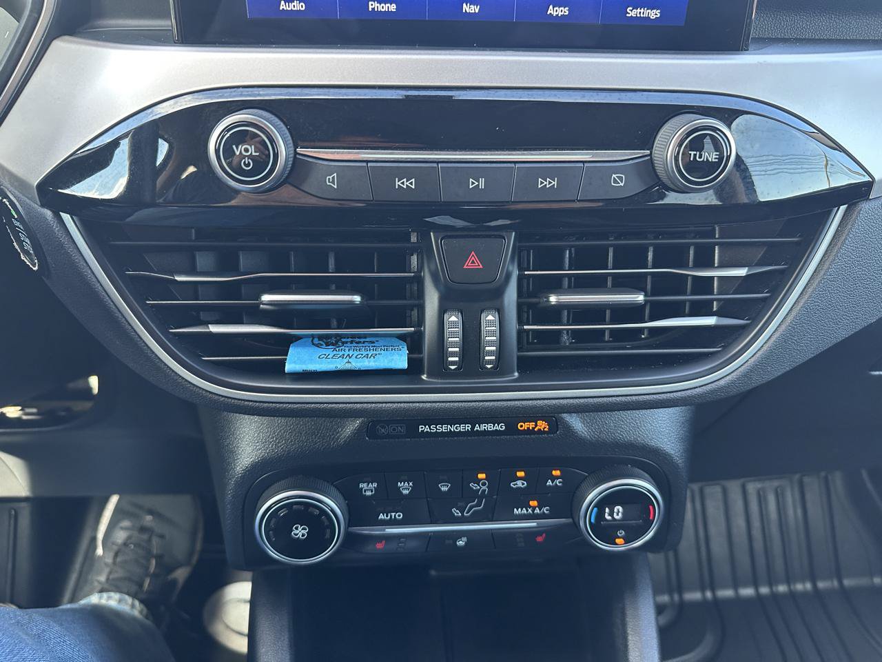Used 2020 Ford Escape SEL AWD/4WD image 14
