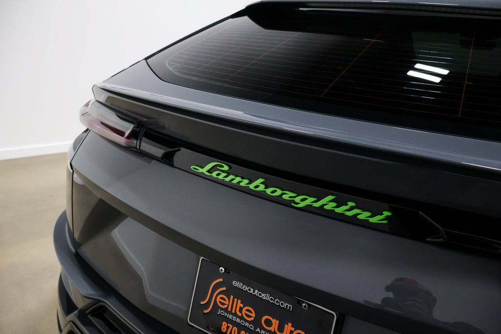 Used 2023 Lamborghini Urus S AWD/4WD image 86