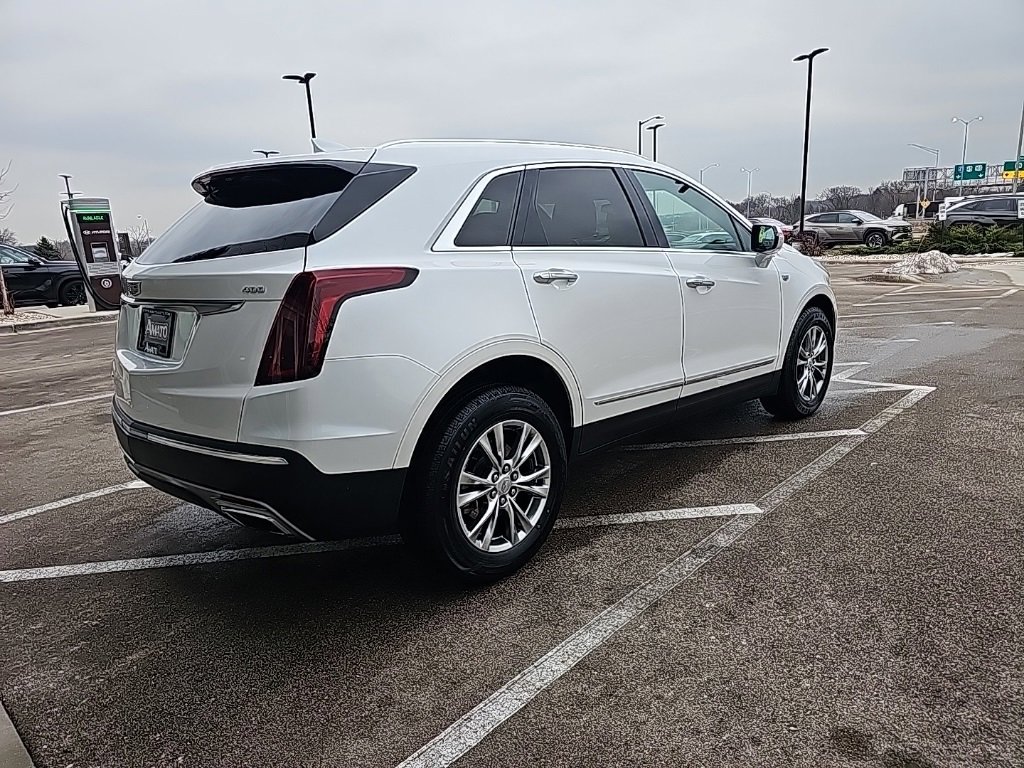 Used 2023 Cadillac XT5 Premium Luxury image 5