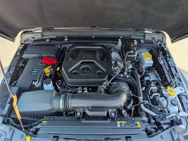 Certified 2024 Jeep Wrangler Sport AWD/4WD image 30