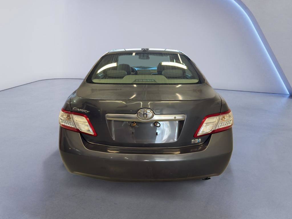 Used 2010 Toyota Camry Hybrid image 6