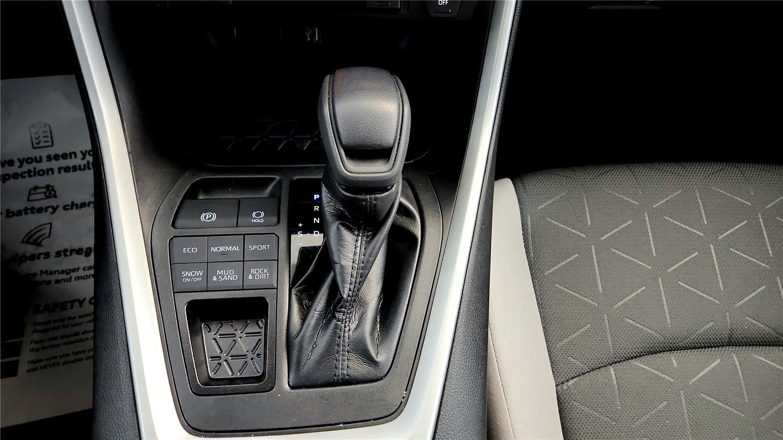 Certified 2023 Toyota RAV4 XLE image 41