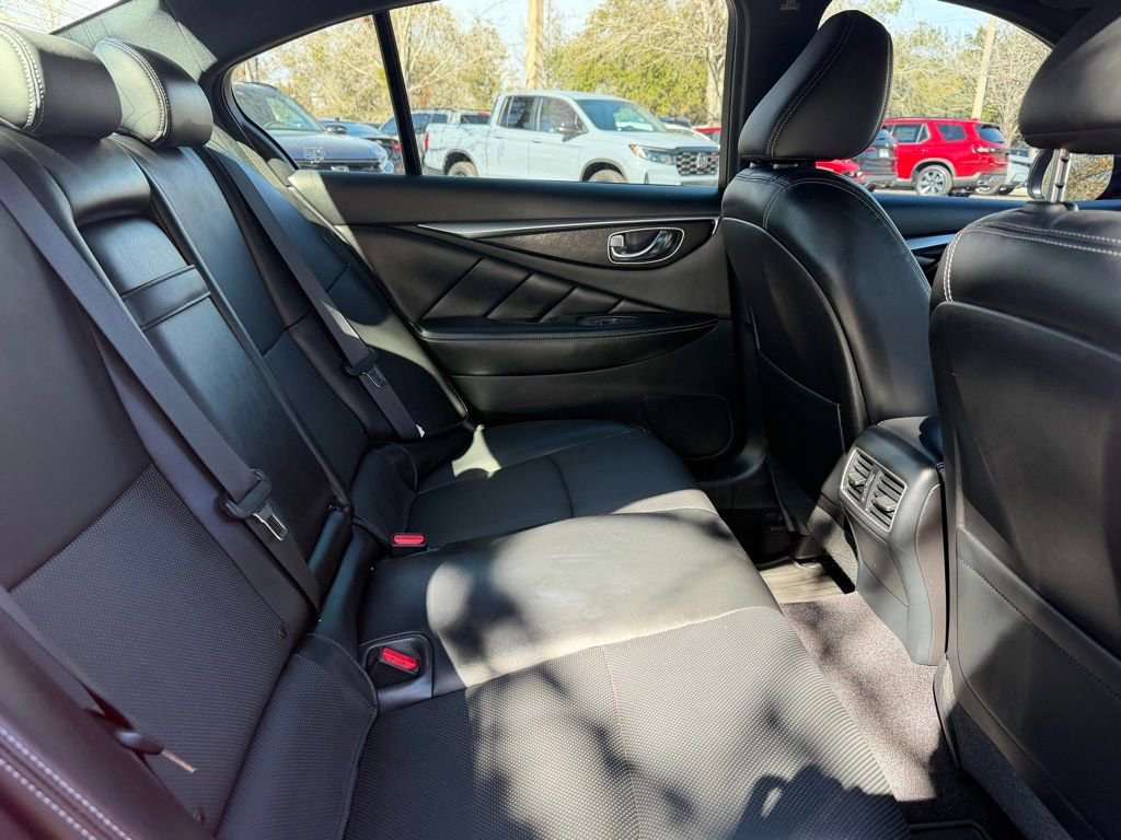 Used 2023 INFINITI Q50 Sensory image 8