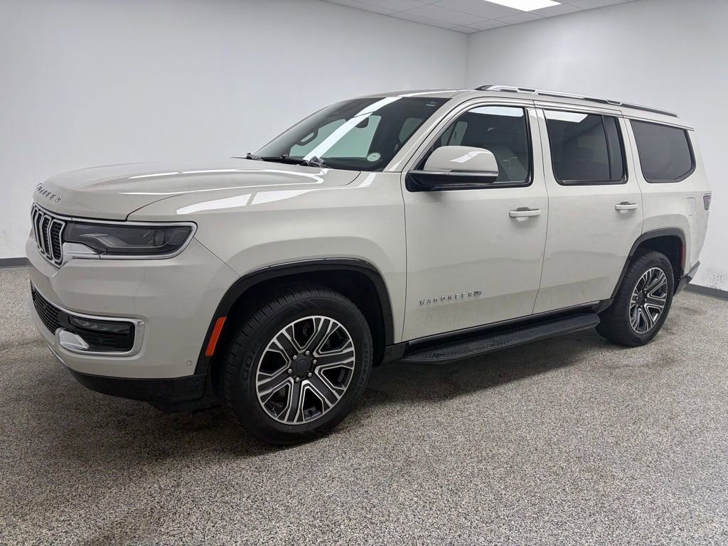 Used 2022 Jeep Wagoneer Series III image 3