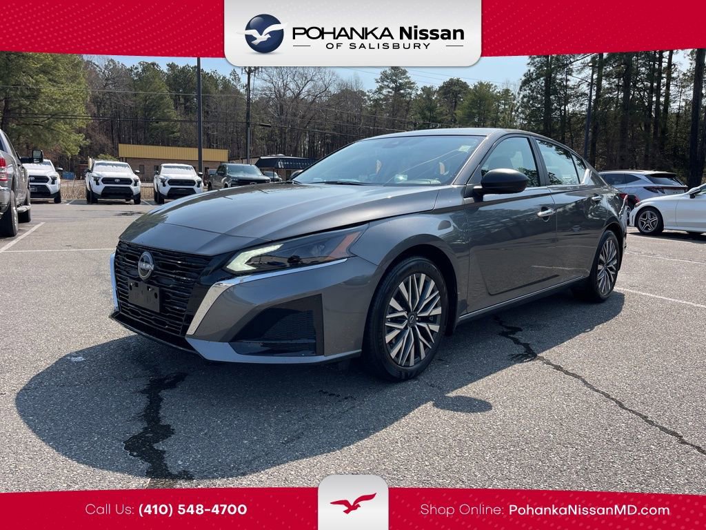 Certified 2025 Nissan Altima 2.5 SV