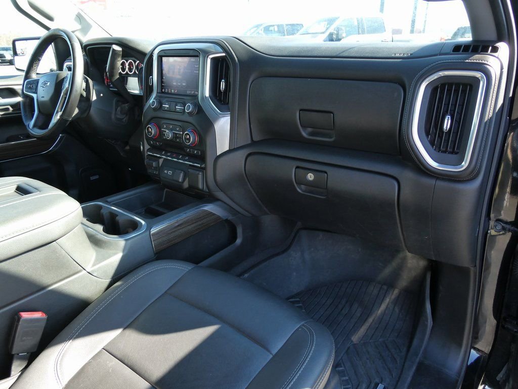 Used 2022 Chevrolet Silverado 1500 LT Trail Boss w/ Convenience Package II image 15