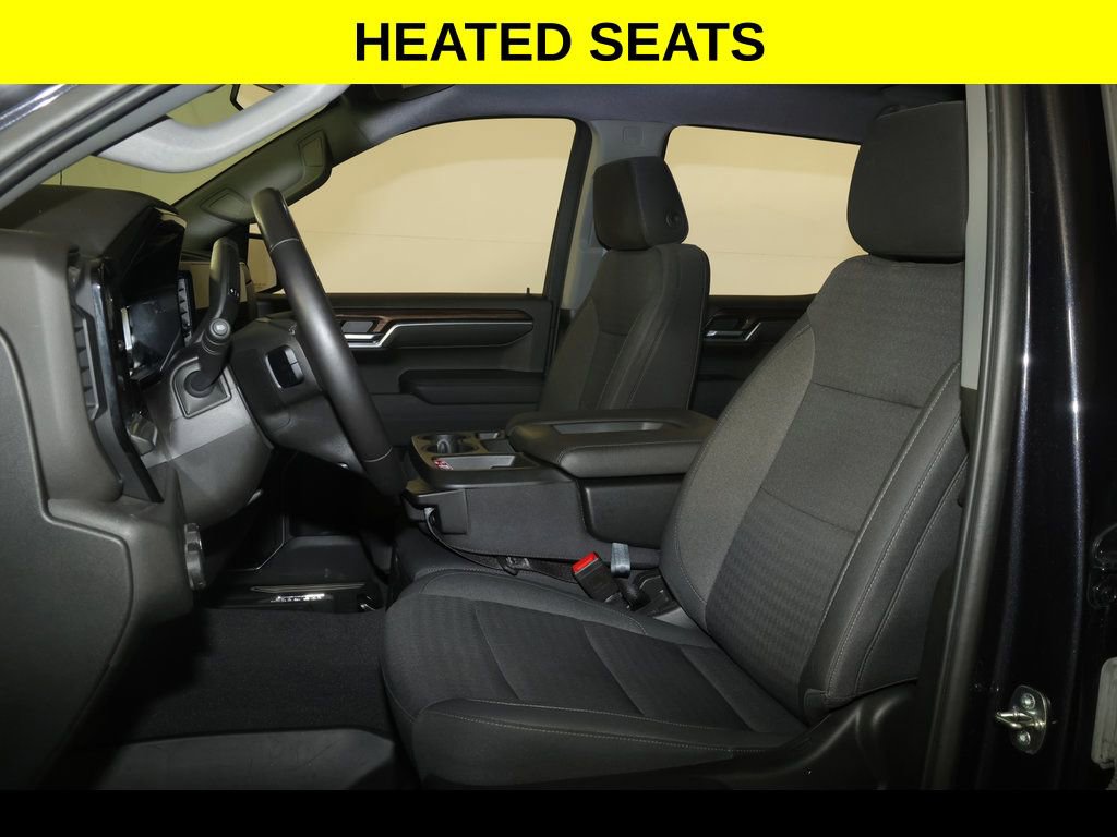 Used 2022 Chevrolet Silverado 1500 LT w/ All Star Edition Plus image 3