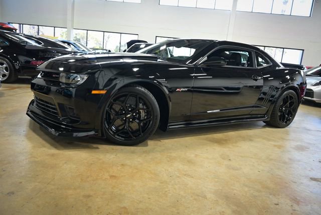 Used 2015 Chevrolet Camaro Z/28 RWD image 1