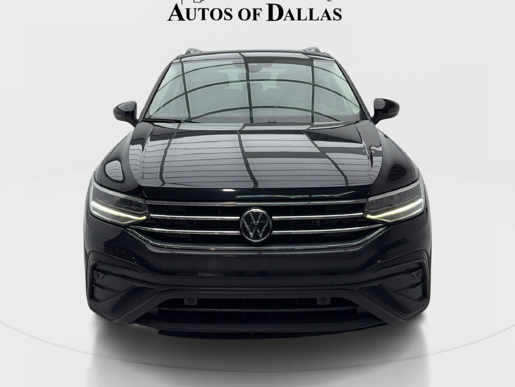 Used 2022 Volkswagen Tiguan SE w/ Panoramic Sunroof Package FWD image 4