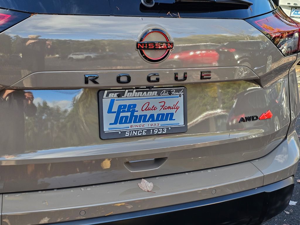 New 2026 Nissan Rogue SV w/ Rock Creek Premium Package image 21