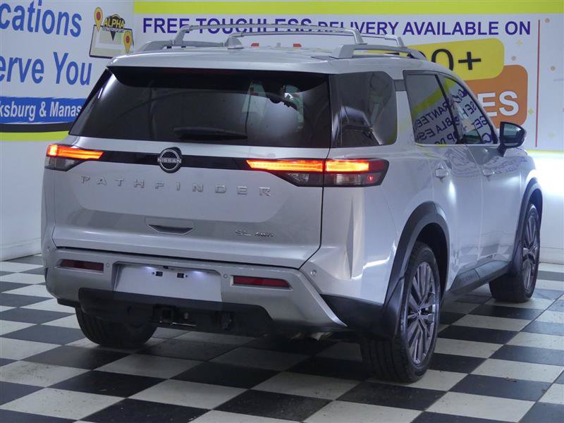 Used 2023 Nissan Pathfinder SL w/ SL Premium Package AWD/4WD image 9