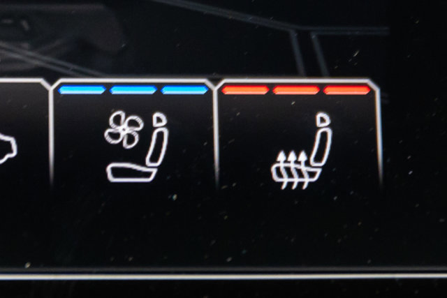 Used 2021 Lamborghini Urus image 17