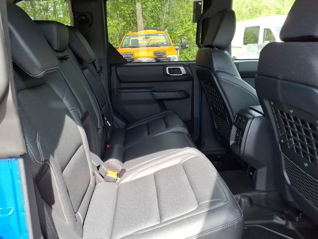 New 2026 Ford Bronco Badlands AWD/4WD image 10