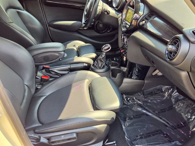 Used 2018 MINI Cooper S FWD image 15