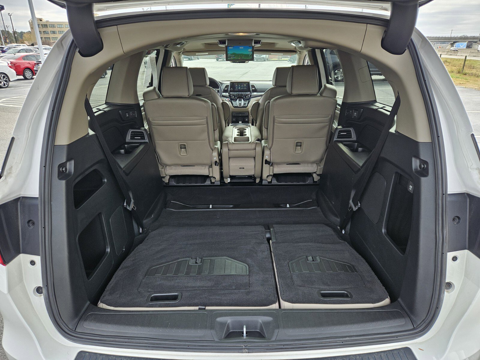 Used 2024 Honda Odyssey Elite image 18