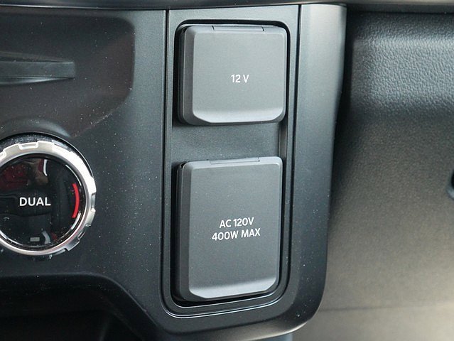 New 2025 Ford F350 Lariat w/ Lariat Ultimate Package image 24
