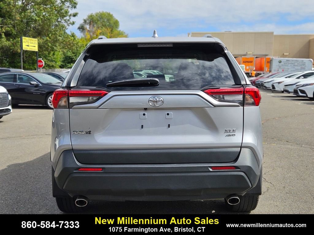 Used 2024 Toyota RAV4 XLE Premium w/ Weather Package AWD/4WD image 4